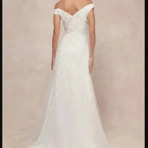 NWOT Eternally Precious Ivory Embroidered Off-the-Shoulder Maxi Dress Size S - Picture 3 of 9